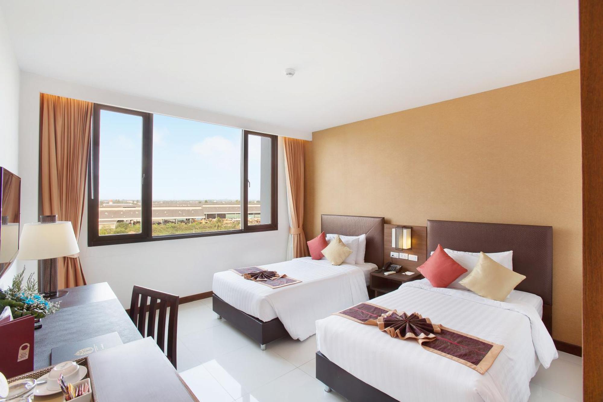 Mida Grande Hotel Dhavaravati Nakhon Pathom - Sha Plus Екстериор снимка