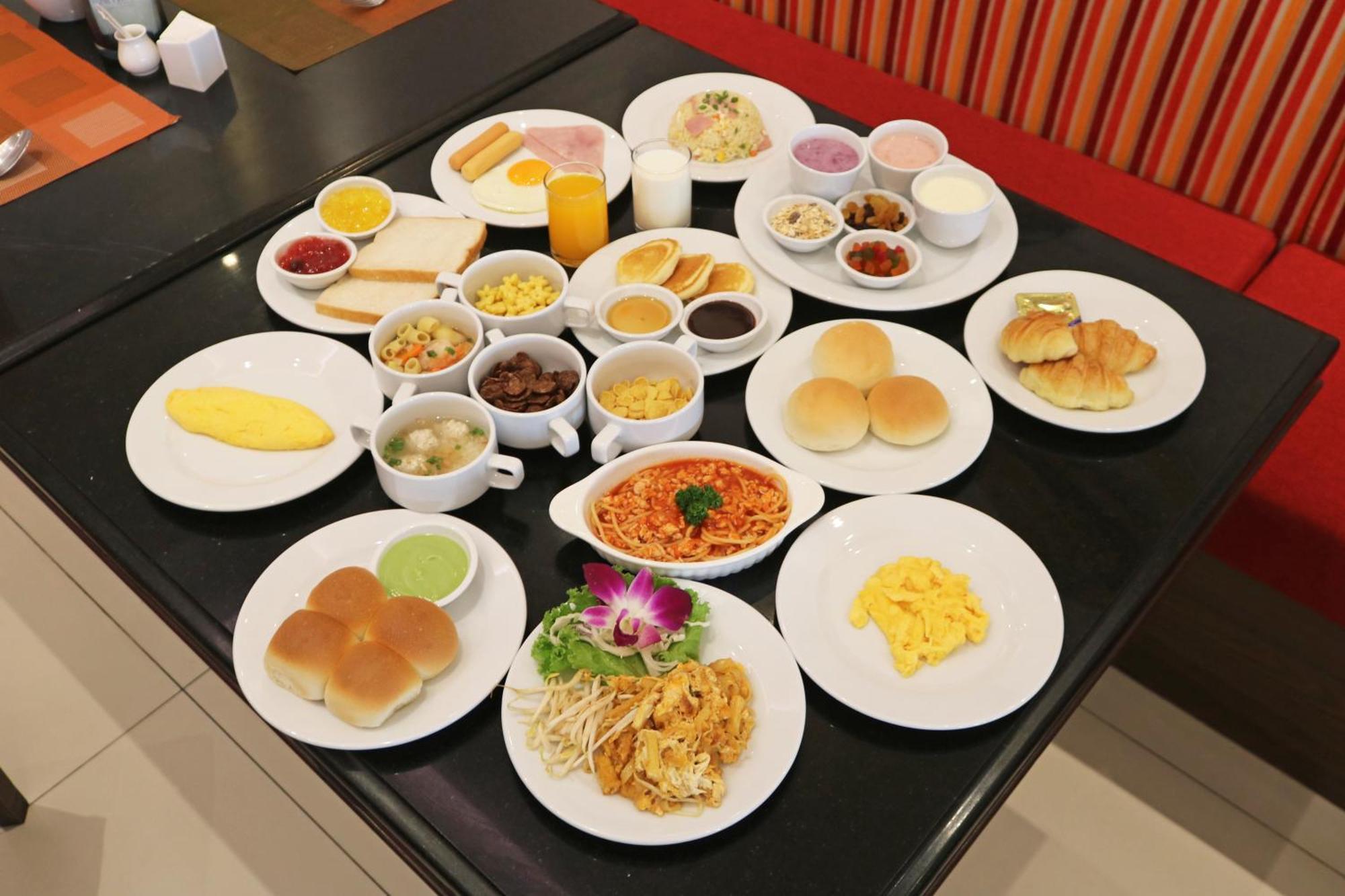 Mida Grande Hotel Dhavaravati Nakhon Pathom - Sha Plus Екстериор снимка